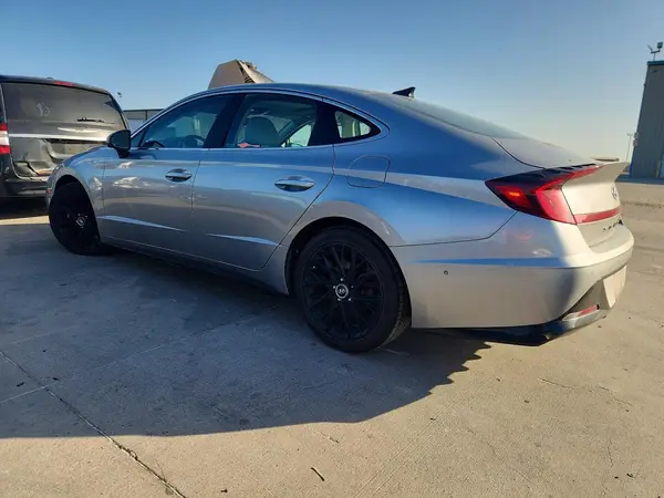 2021 HYUNDAI SONATA VIN 5NPEH4J22MH124706 фото 2