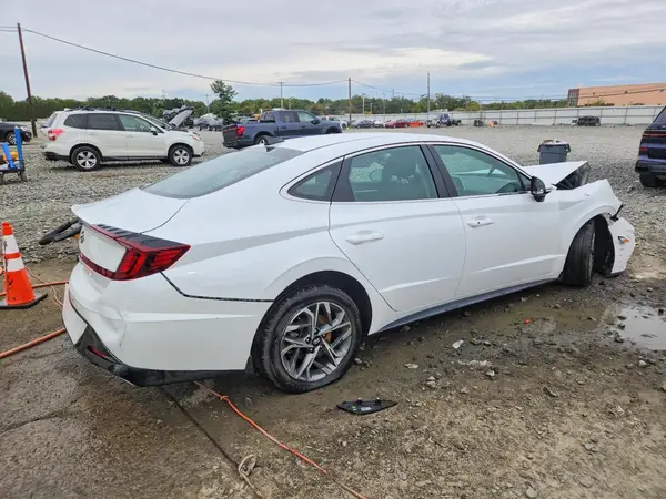 5NPEL4JA2MH082379 — 2021 Hyundai Sonata, фото 3 с аукциона Copart, Передняя часть