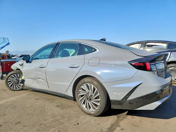 KMHL34JJ7RA090270 — 2024 Hyundai Sonata, фото 2 с аукциона Copart, Механические повреждения