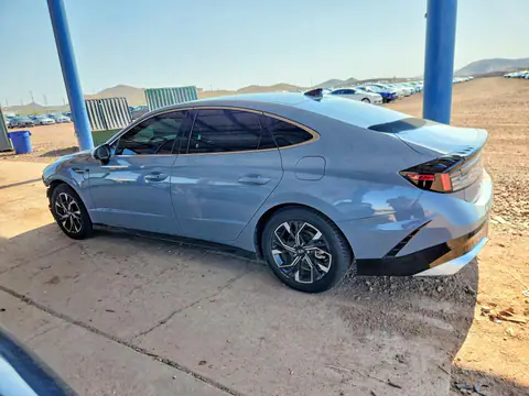 2025 Hyundai Sonata VIN KMHL64JA6SA483917 фото 2