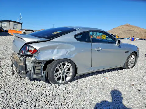 2008 HYUNDAI TIBURON VIN KMHHM66D08U292365 фото 3