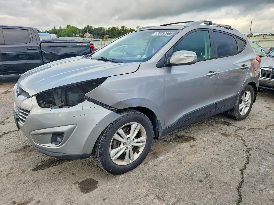 2012 HYUNDAI TUCSON VIN KM8JU3ACXCU516863 фото 1