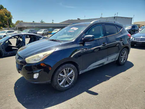 KM8JU3AG2FU116948 — 2015 Hyundai Tucson, Мелкие вмятины и царапины (Minor Dent/Scratches), фото до ремонта