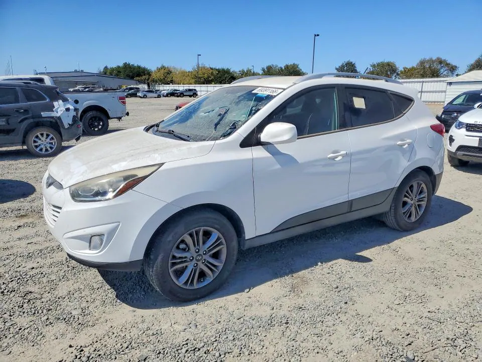 2015 Hyundai Tucson VIN KM8JU3AG5FU054820 фото 1