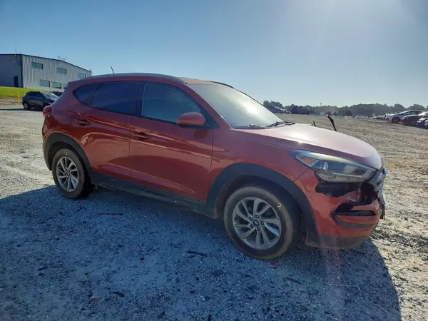 KM8J3CA44GU186316 — 2016 Hyundai Tucson, фото 4 с аукциона Copart 07.10.2026, Пожар