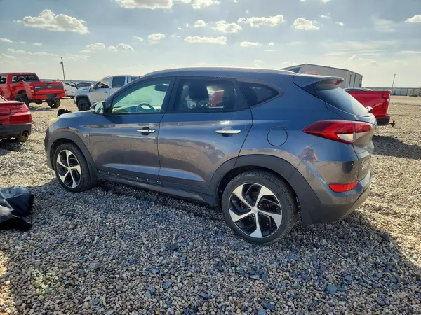 KM8J3CA29GU062167 — 2016 Hyundai Tucson, фото 2 с аукциона Copart 13.10.2026, Град