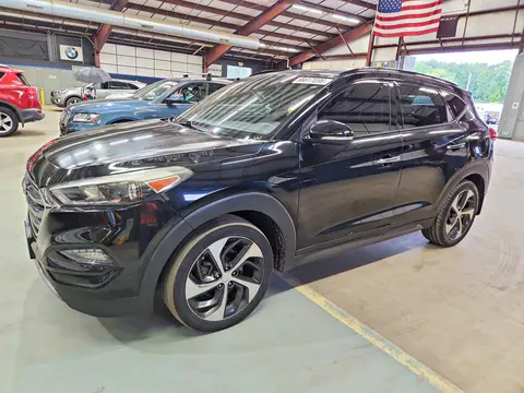 KM8J3CA26GU236311 — 2016 Hyundai Tucson, Передняя часть (Front End), фото до ремонта