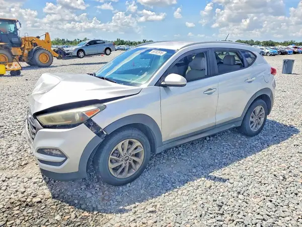 KM8J3CA48GU152234 — 2016 Hyundai Tucson, Передняя часть (Front End), фото до ремонта