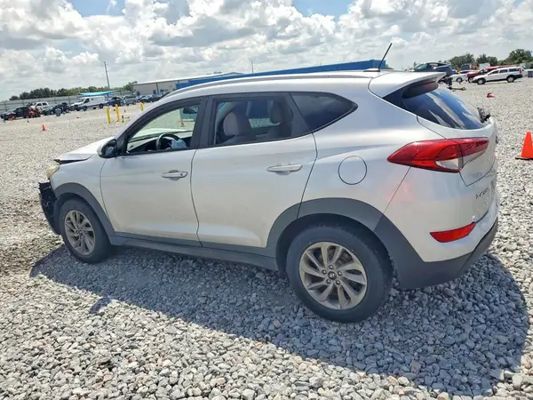 KM8J3CA48GU152234 — 2016 Hyundai Tucson, фото 2 с аукциона Copart 29.09.2026, Передняя часть