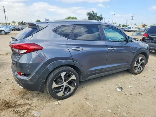 KM8J33A27GU201048 — 2016 Hyundai Tucson, фото 3 с аукциона Copart, Задняя часть