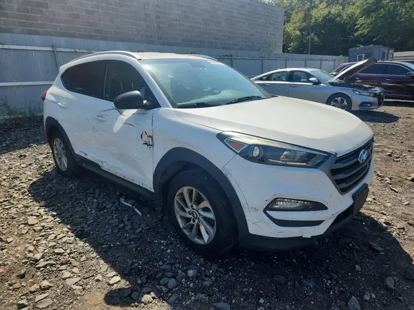 KM8J3CA49GU253184 — 2016 Hyundai Tucson, фото 4 с аукциона Copart, Боковая часть