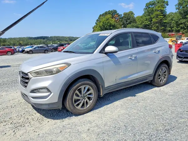 KM8J33A43GU190356 — 2016 Hyundai Tucson, Передняя часть (Front End), фото до ремонта