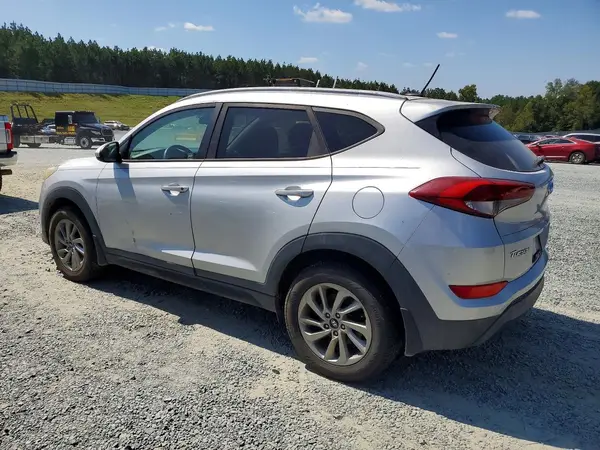 KM8J33A43GU190356 — 2016 Hyundai Tucson, фото 2 с аукциона Copart, Передняя часть