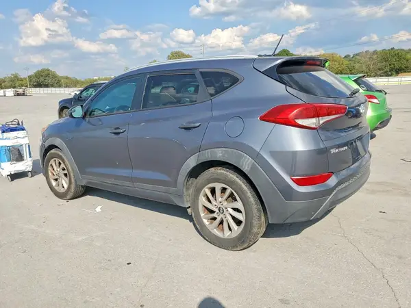 KM8J33A4XGU088150 — 2016 Hyundai Tucson, фото 2 с аукциона Copart, Мелкие вмятины и царапины