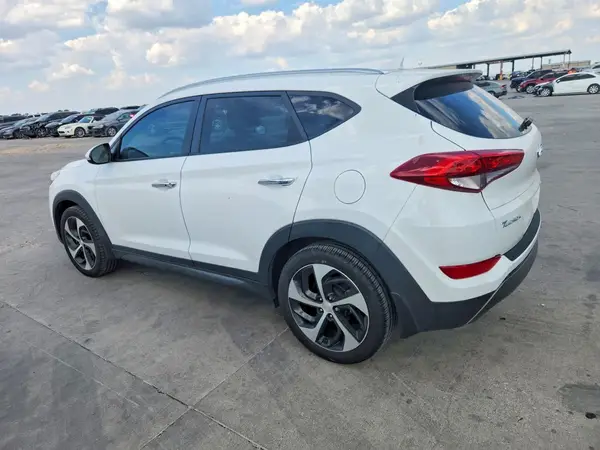 2016 HYUNDAI TUCSON VIN KM8J33A22GU116683 фото 2