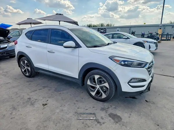2016 HYUNDAI TUCSON VIN KM8J33A22GU116683 фото 4