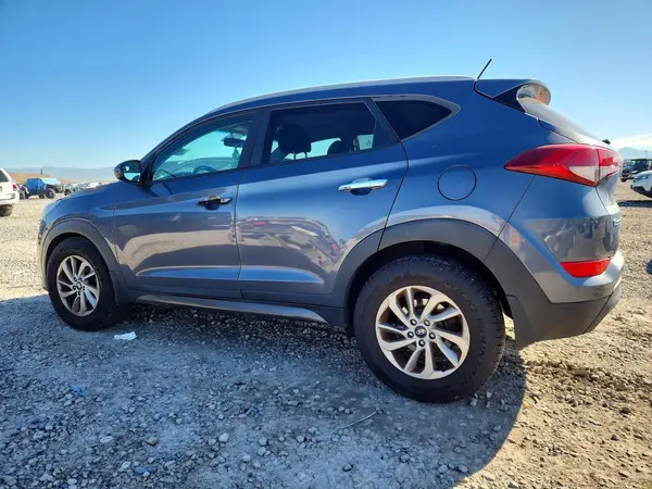 KM8J3CA46GU239954 — 2016 Hyundai Tucson, фото 2 с аукциона Copart, Передняя часть