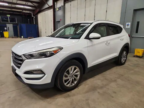 KM8J3CA28GU051046 — 2016 Hyundai Tucson, Мелкие вмятины и царапины (Minor Dent/Scratches), фото до ремонта