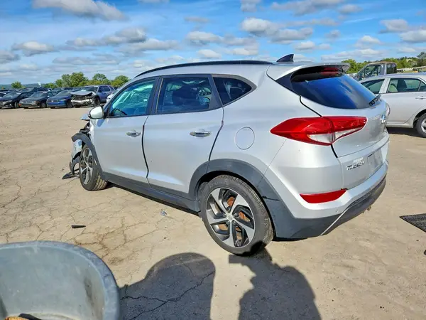 KM8J3CA28GU102299 — 2016 Hyundai Tucson, фото 2 с аукциона Copart 06.10.2026, Передняя часть