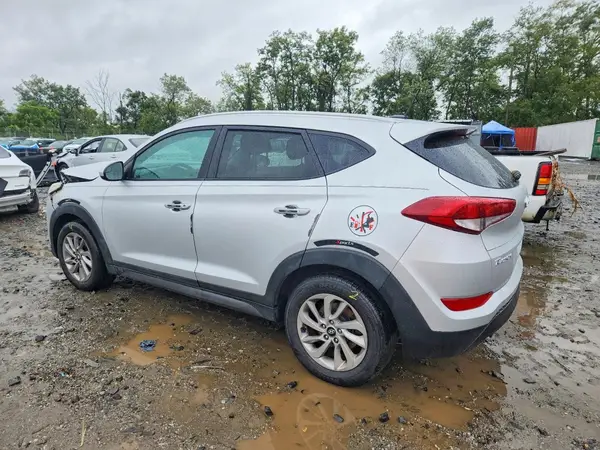 KM8J3CA47GU067045 — 2016 Hyundai Tucson, фото 2 с аукциона Copart, Передняя часть