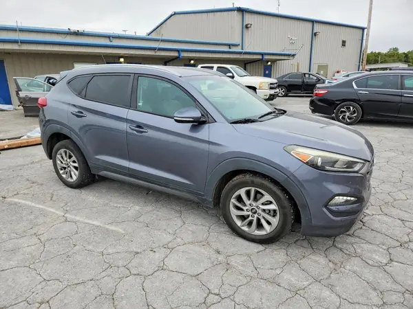 KM8J33A27GU197342 — 2016 Hyundai Tucson, фото 4 с аукциона Copart, Передняя часть
