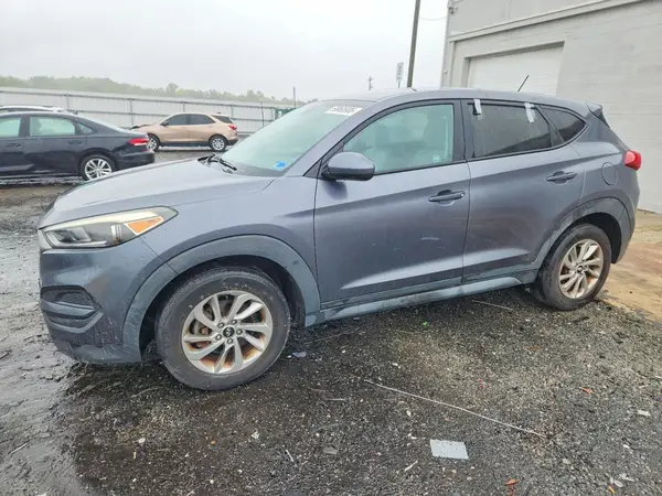 KM8J23A49GU020635 Hyundai Tucson 2016 — повреждение Повреждения снизу, фото до ремонта