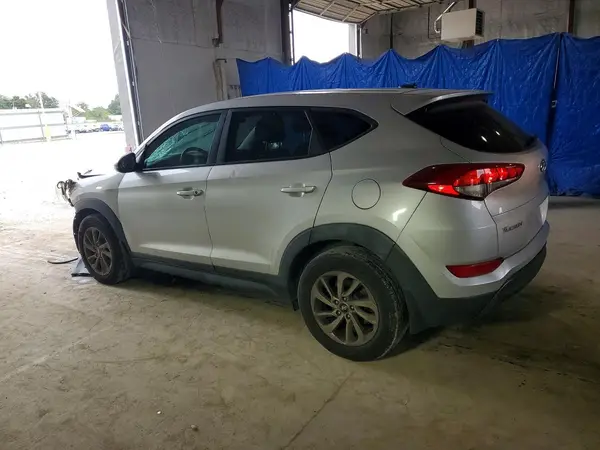 KM8J23A4XGU125443 — 2016 Hyundai Tucson, фото 2 с аукциона Copart, Передняя часть