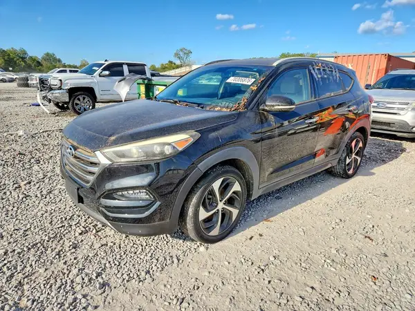 KM8J33A28GU216268 — 2016 Hyundai Tucson, Мелкие вмятины и царапины (Minor Dent/Scratches), фото до ремонта