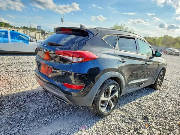 2016 HYUNDAI TUCSON VIN KM8J33A28GU216268 фото 3