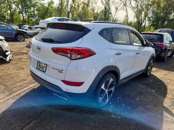 KM8J3CA22GU129403 — 2016 Hyundai Tucson, фото 3 с аукциона Copart 02.10.2026, Боковая часть