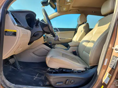 KM8J33A21GU149979 — 2016 Hyundai Tucson, фото 7 с аукциона Copart, Механические повреждения