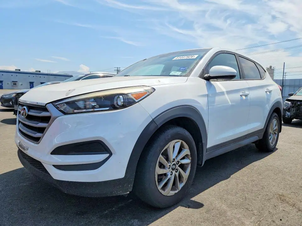 KM8J23A46HU406527 Hyundai Tucson 2017 — повреждение Повреждения снизу, фото до ремонта
