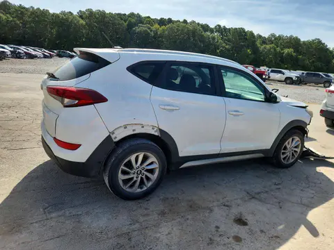 2017 HYUNDAI TUCSON VIN KM8J33A4XHU262168 фото 3