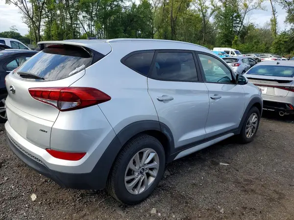 KM8J3CA49HU401688 — 2017 Hyundai Tucson, фото 3 с аукциона Copart 02.10.2026, Вандализм