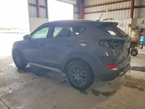 KM8J3CA2XHU593699 — 2017 Hyundai Tucson, фото 2 с аукциона Copart 30.09.2026, Задняя часть