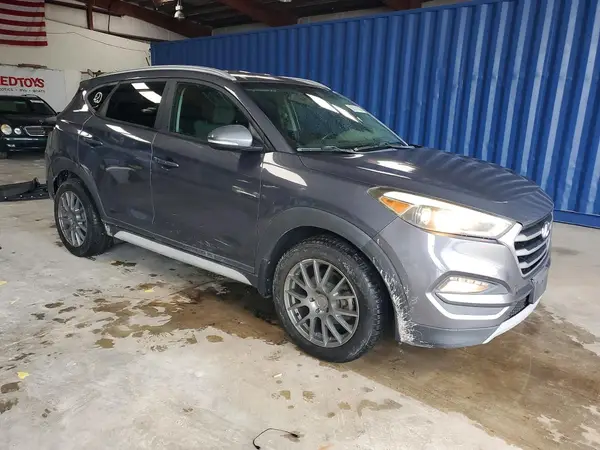 KM8J3CA2XHU593699 — 2017 Hyundai Tucson, фото 4 с аукциона Copart 30.09.2026, Задняя часть