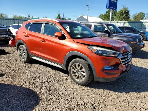 KM8J3CA42HU495817 — 2017 Hyundai Tucson, фото 4 с аукциона Copart 14.10.2026, Передняя часть
