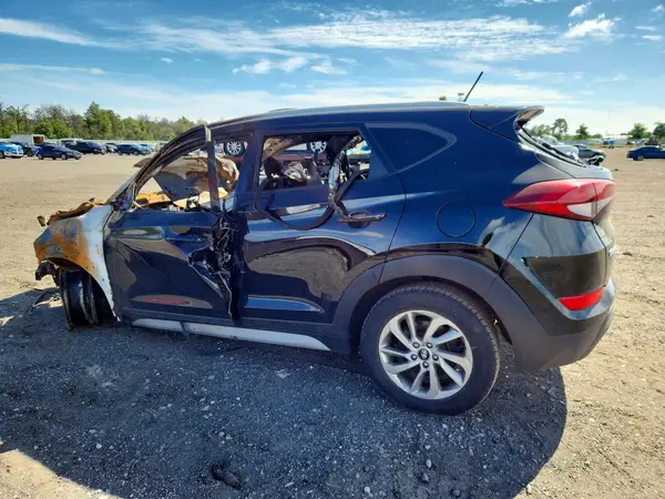 KM8J3CA47HU316834 — 2017 Hyundai Tucson, фото 2 с аукциона Copart 02.10.2026, Пожар двигателя