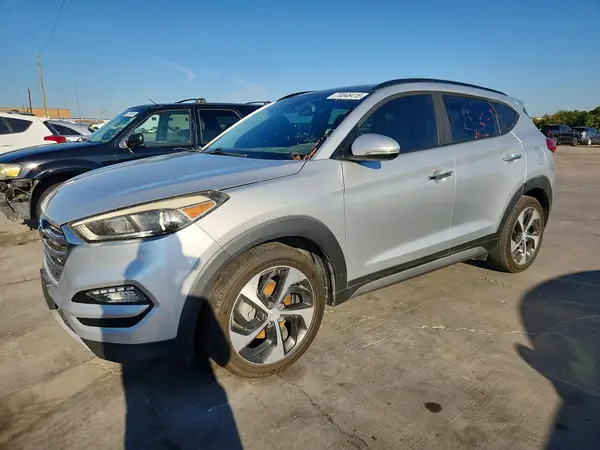 KM8J33A23HU327506 — 2017 Hyundai Tucson, Естественный износ (Normal Wear), фото до ремонта