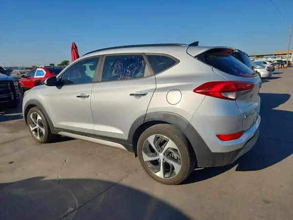 KM8J33A23HU327506 — 2017 Hyundai Tucson, фото 2 с аукциона Copart 07.10.2026, Естественный износ