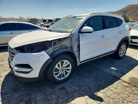 KM8J3CA49HU388652 — 2017 Hyundai Tucson, Передняя часть (Front End), фото до ремонта