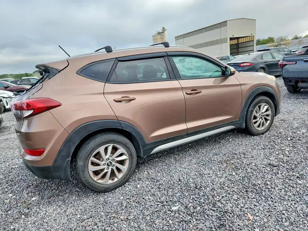 KM8J3CA47HU317160 — 2017 Hyundai Tucson, фото 3 с аукциона Copart 06.10.2026, Задняя часть
