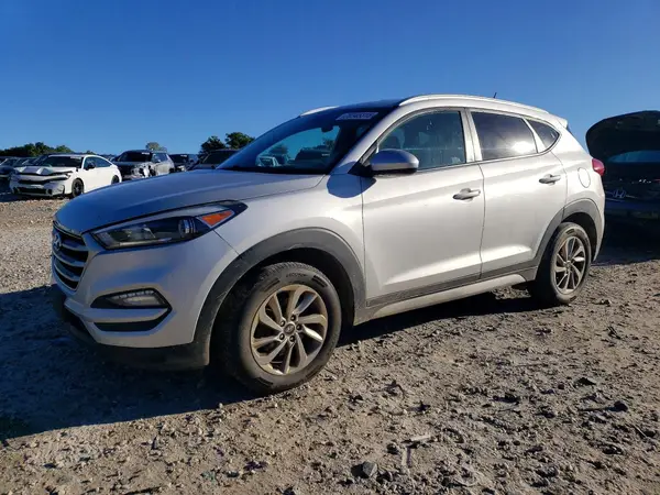 KM8J3CA41HU394171 — 2017 Hyundai Tucson, Передняя часть (Front End), фото до ремонта