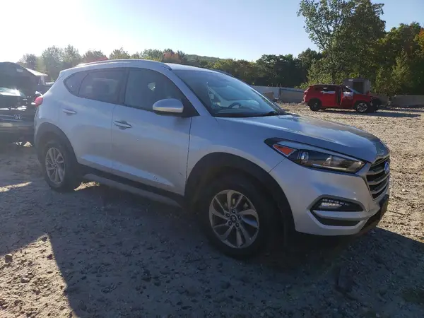 KM8J3CA41HU394171 — 2017 Hyundai Tucson, фото 4 с аукциона Copart 30.09.2026, Передняя часть