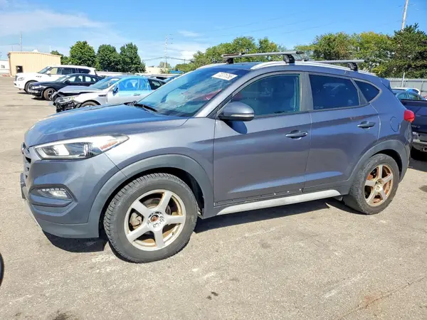 KM8J3CA26HU502430 — 2017 Hyundai Tucson, Мелкие вмятины и царапины (Minor Dent/Scratches), фото до ремонта