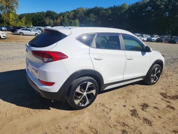 2017 HYUNDAI TUCSON VIN KM8J3CA24HU397290 фото 3
