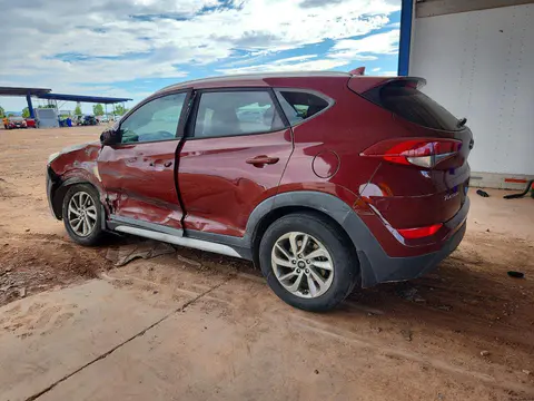 2018 Hyundai Tucson VIN KM8J33A4XJU768640 фото 2