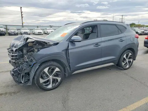 KM8J3CA24JU668046 — 2018 Hyundai Tucson, Передняя часть (Front End), фото до ремонта