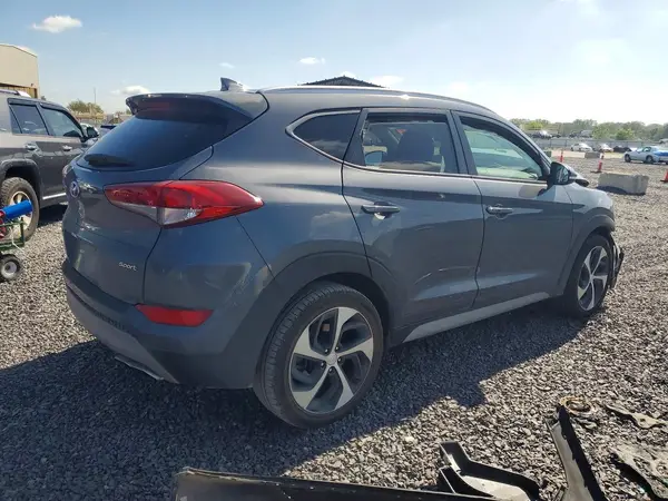 KM8J33AL7JU801178 — 2018 Hyundai Tucson, фото 3 с аукциона Copart, Передняя часть
