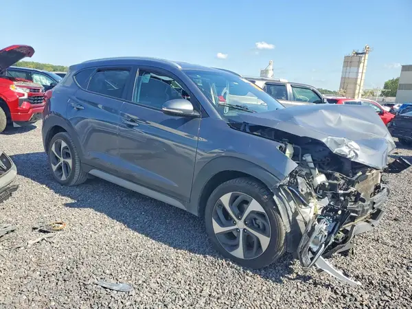 KM8J33AL7JU801178 — 2018 Hyundai Tucson, фото 4 с аукциона Copart, Передняя часть